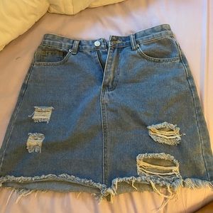 Jean skirt never been worn